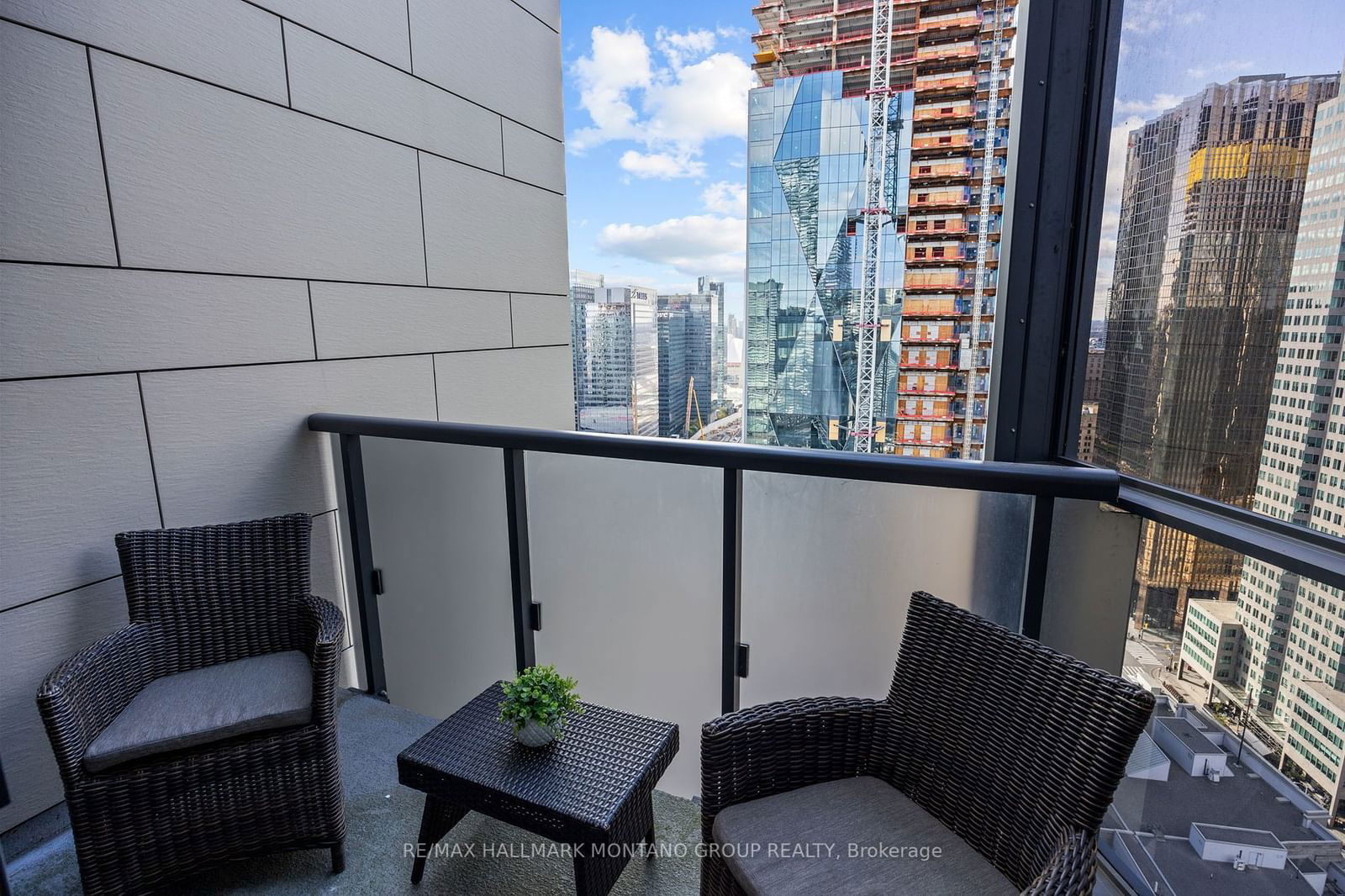 1 The Esplanade, unit PH3604 for sale