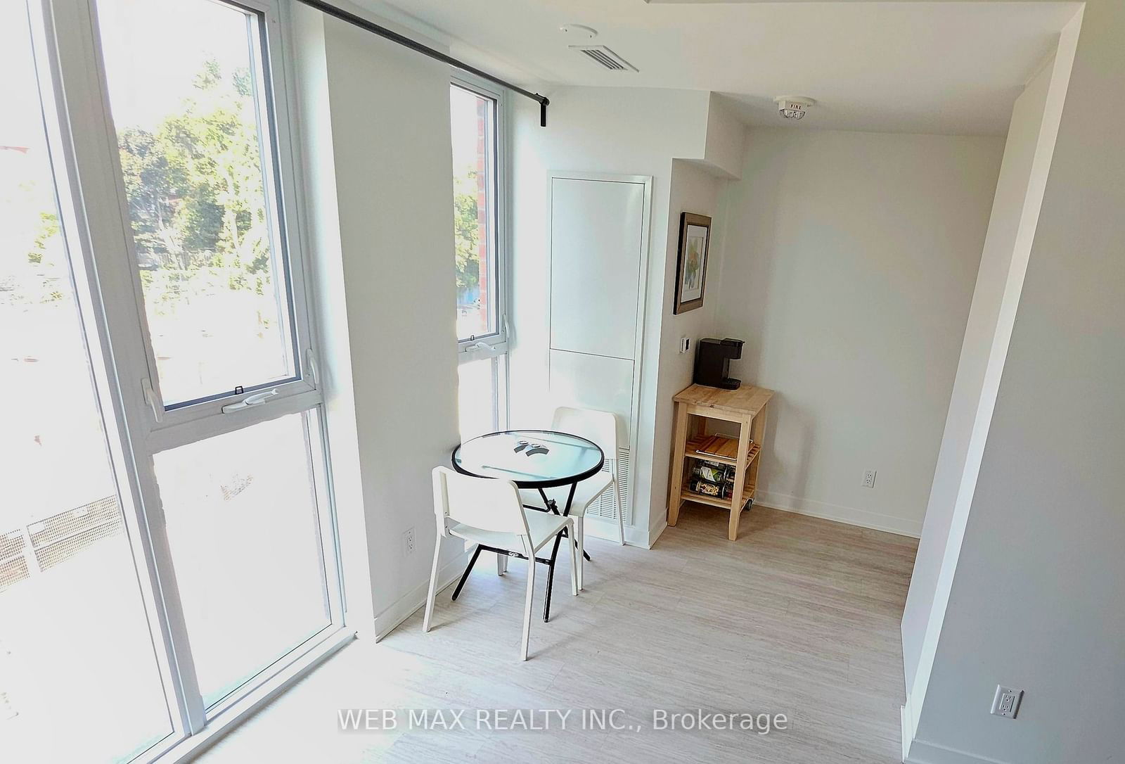 185 Alberta Ave, unit 401 for rent