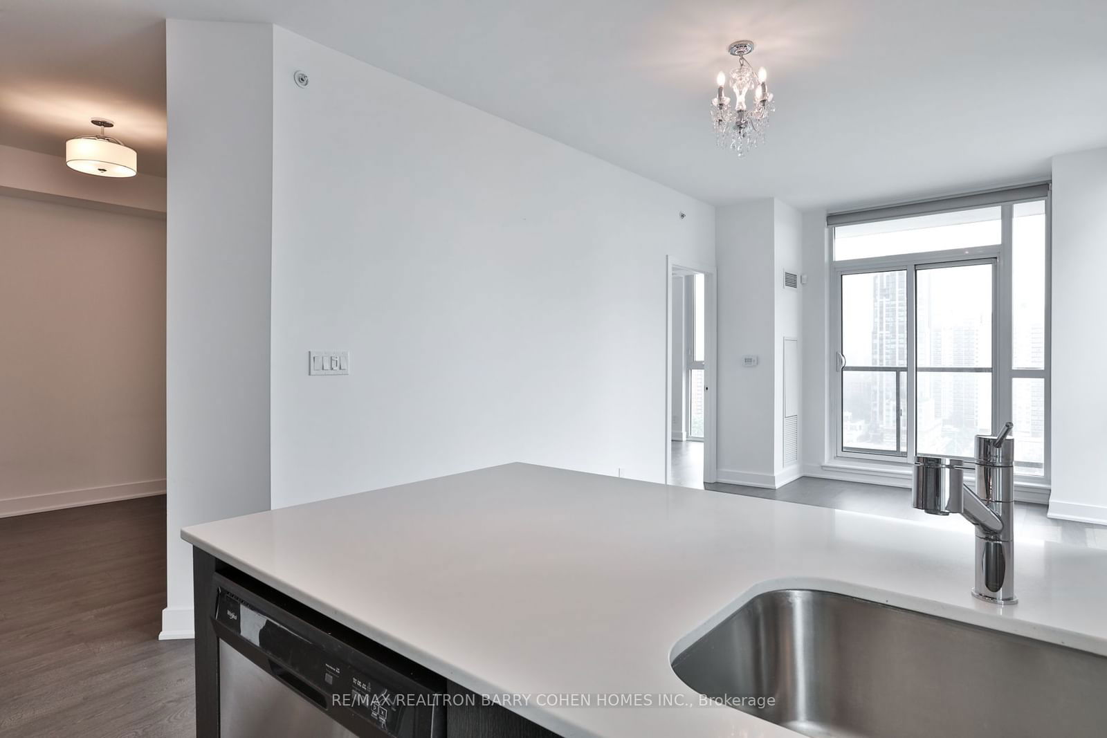 1486 Bathurst St, unit 1504 for rent