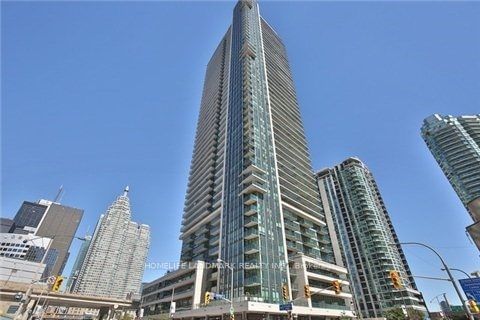 18 Harbour St, unit 1207 for rent