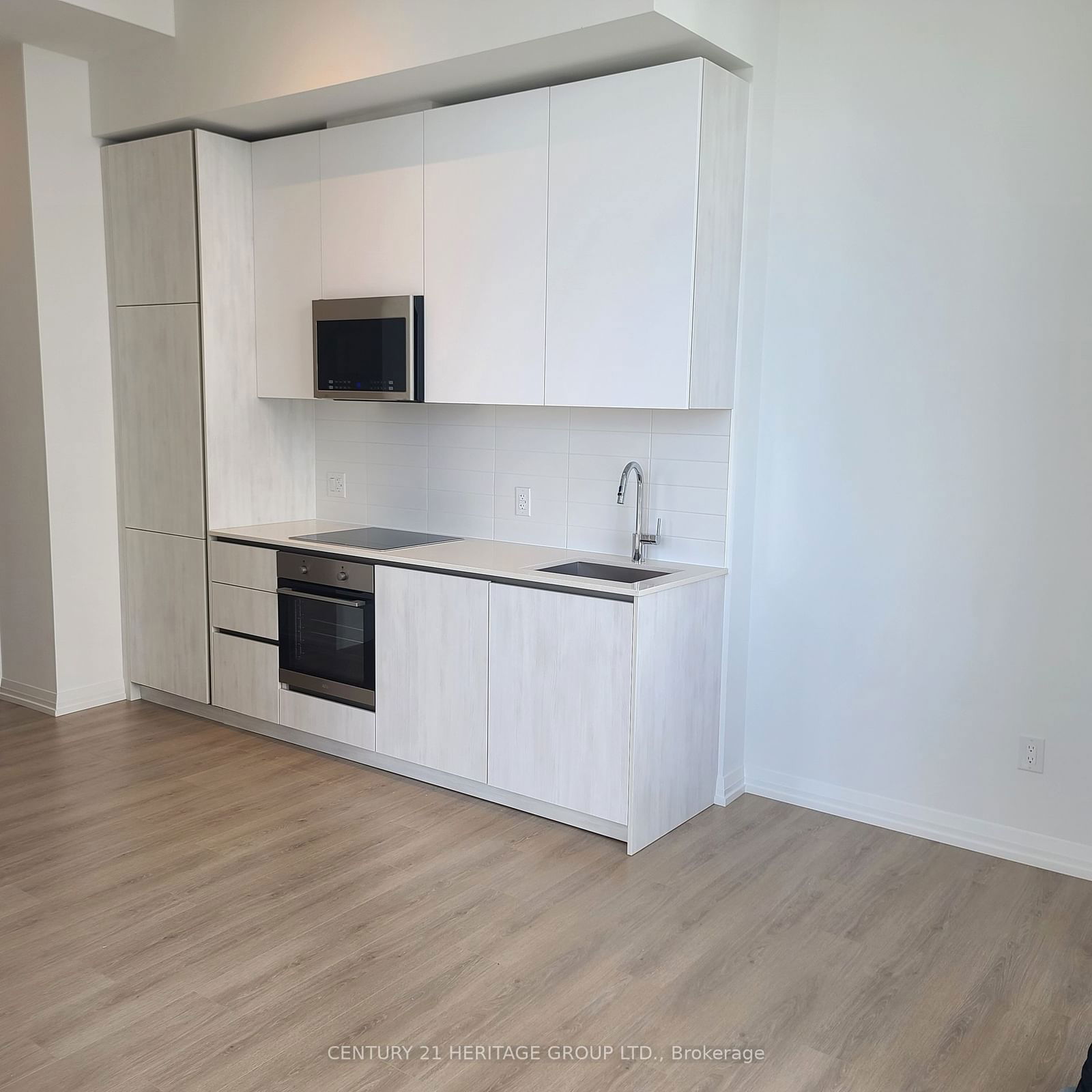 8 Widmer St, unit GPH05 for rent