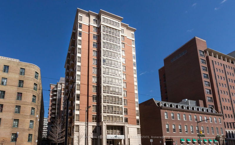 60 St Clair Ave W, unit 302 for rent