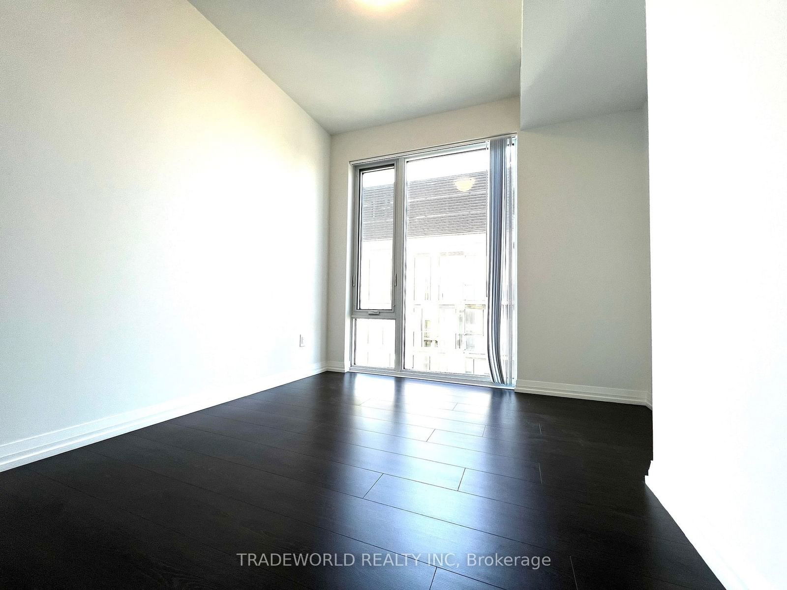 8 Widmer St, unit Sph03 for rent