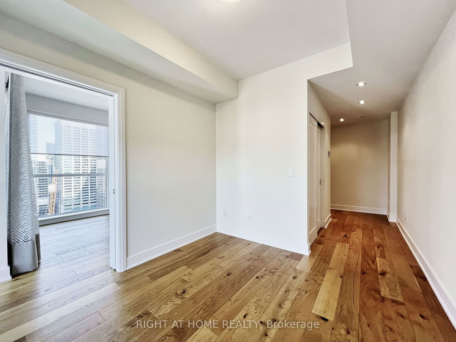 88 Cumberland St, unit 2306 for rent