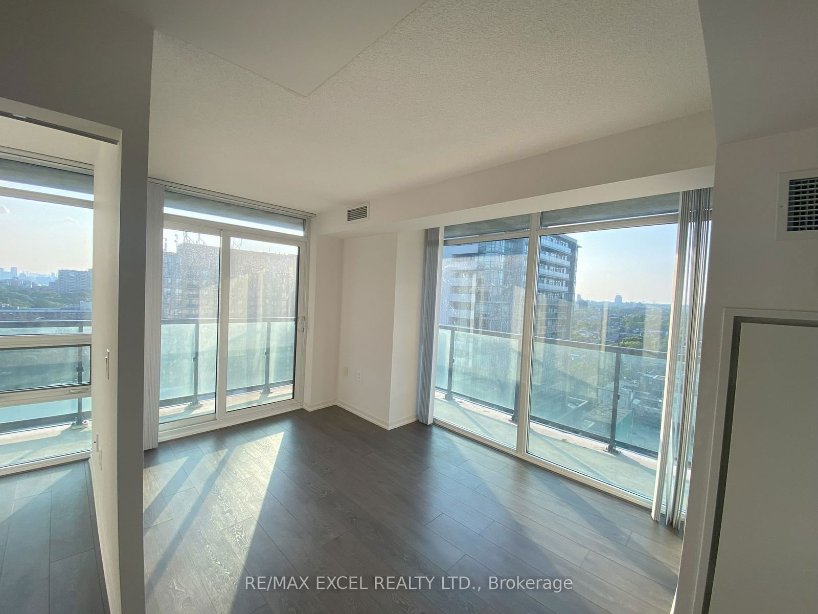 36 Lisgar St, unit 1920 for rent