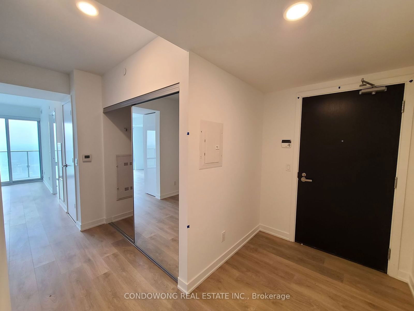 501 Yonge St, unit 5101 for rent