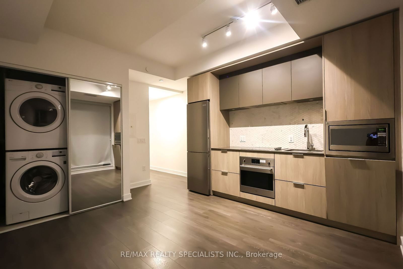 130 River St, unit 3006 for rent