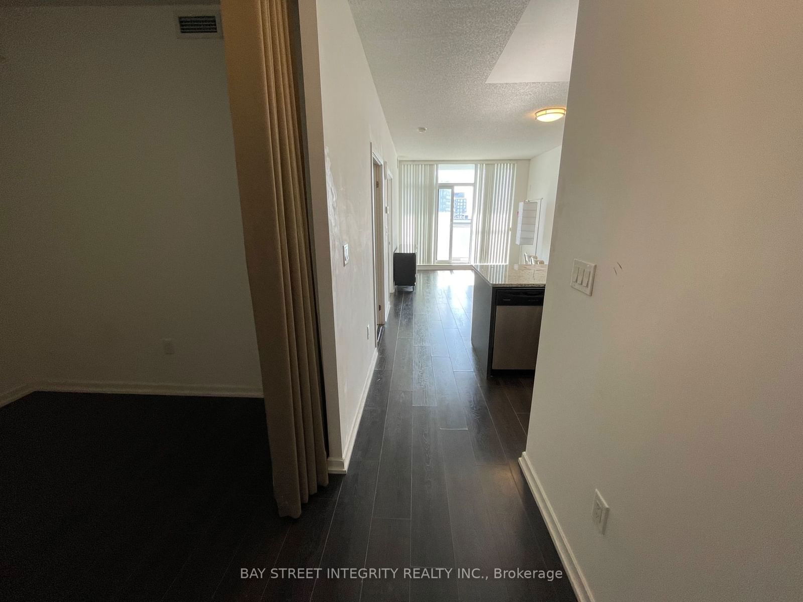 70 Forest Manor Rd, unit 2903 for rent