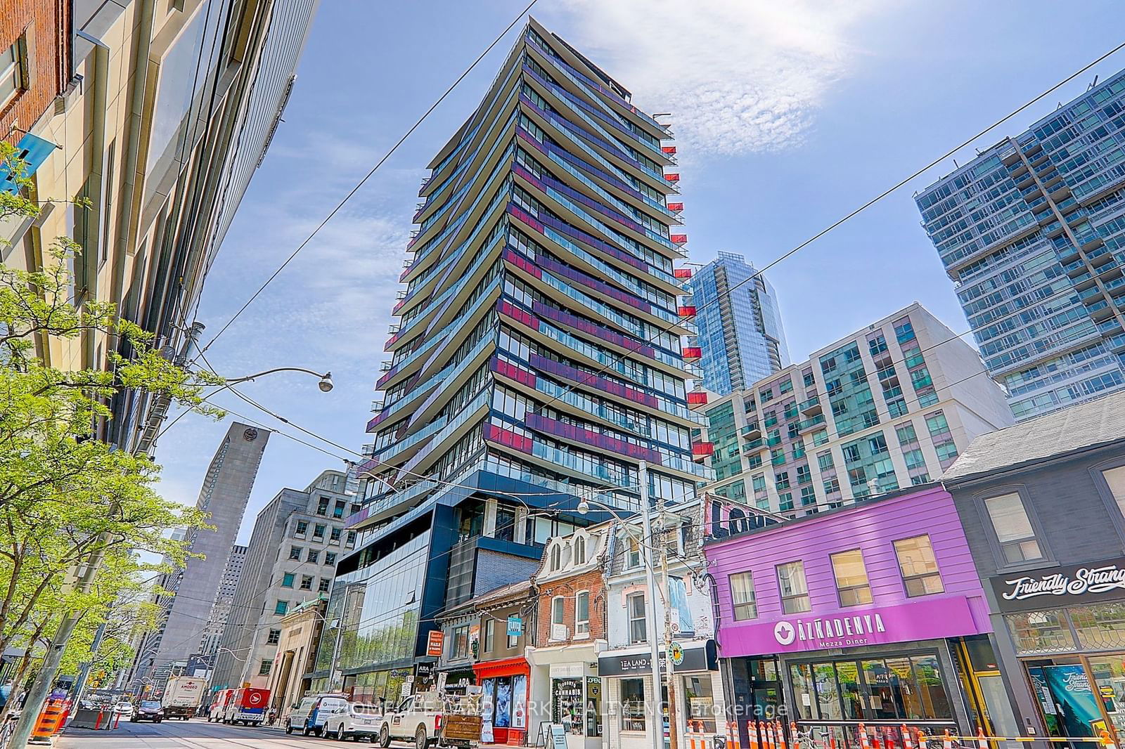 215 Queen St W, unit 1001 for rent