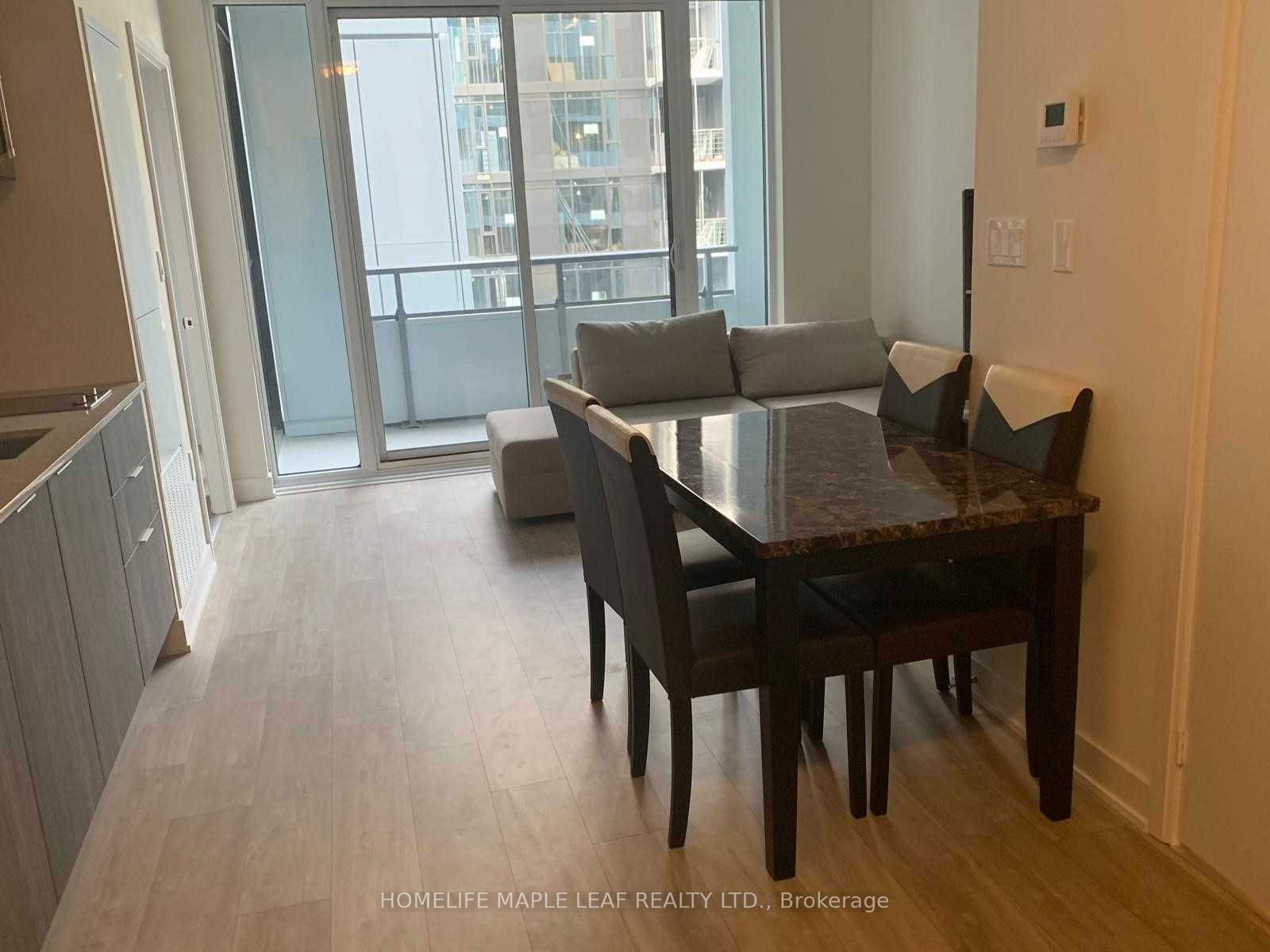 576 Front St W, unit 1609 for rent