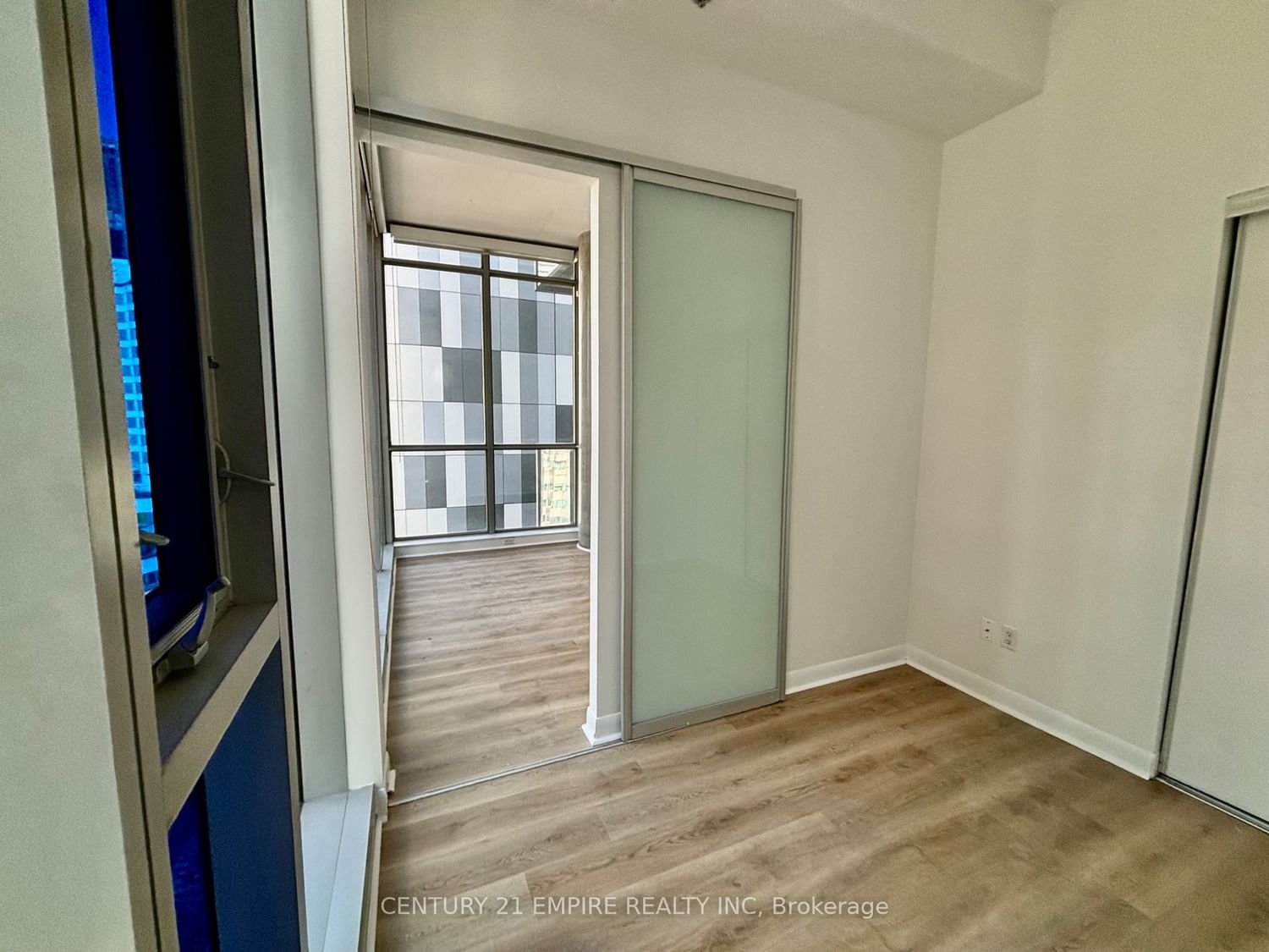 375 King St W, unit 1607 for rent