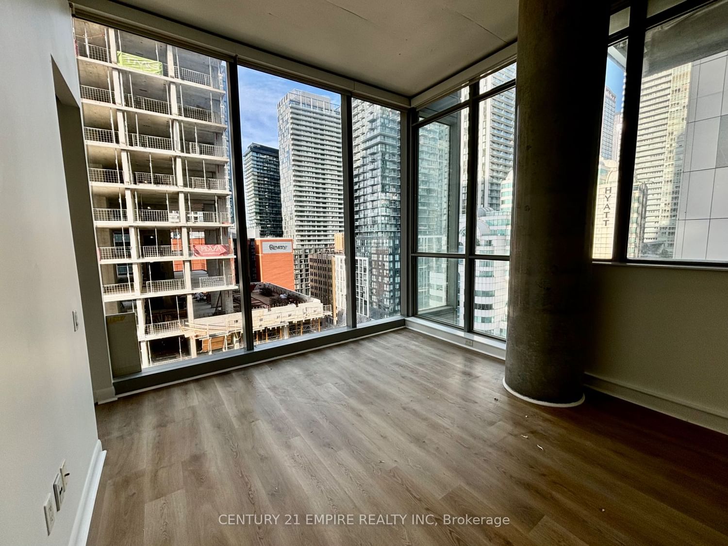 375 King St W, unit 1607 for rent