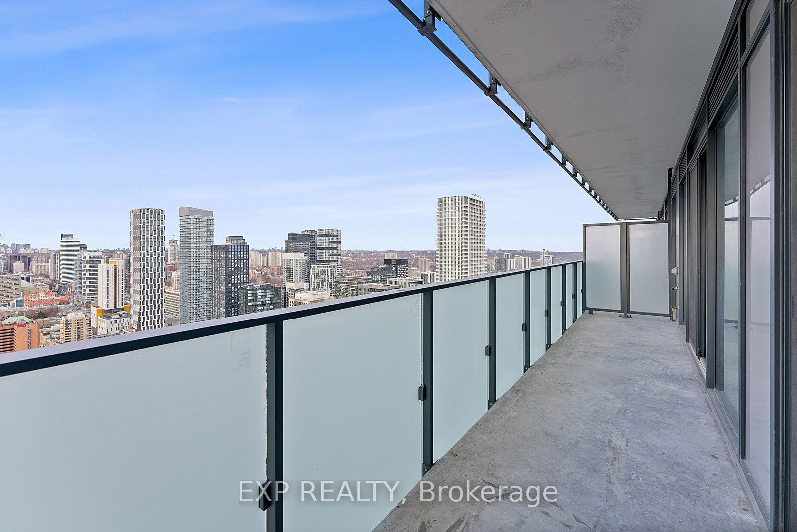 20 Lombard St, unit 4009 for sale