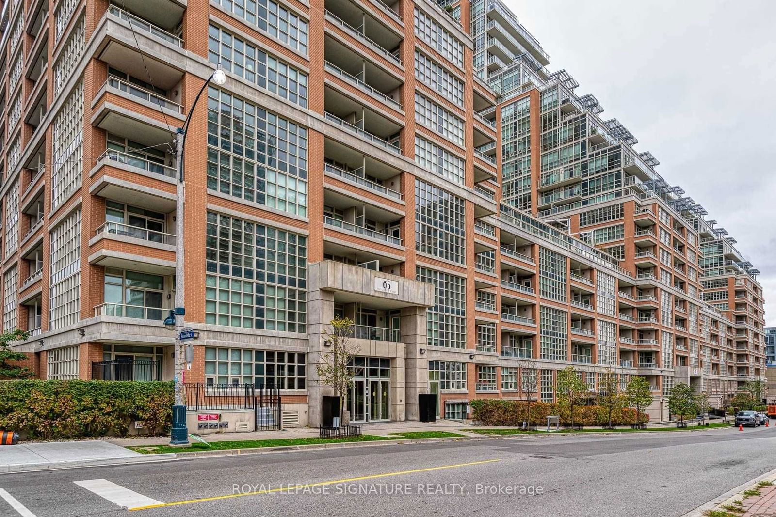 65 East Liberty St, unit 916 for sale