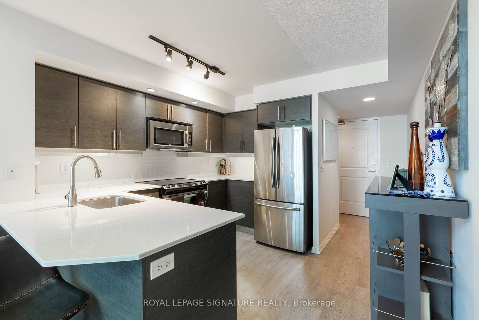 65 East Liberty St, unit 916 for sale