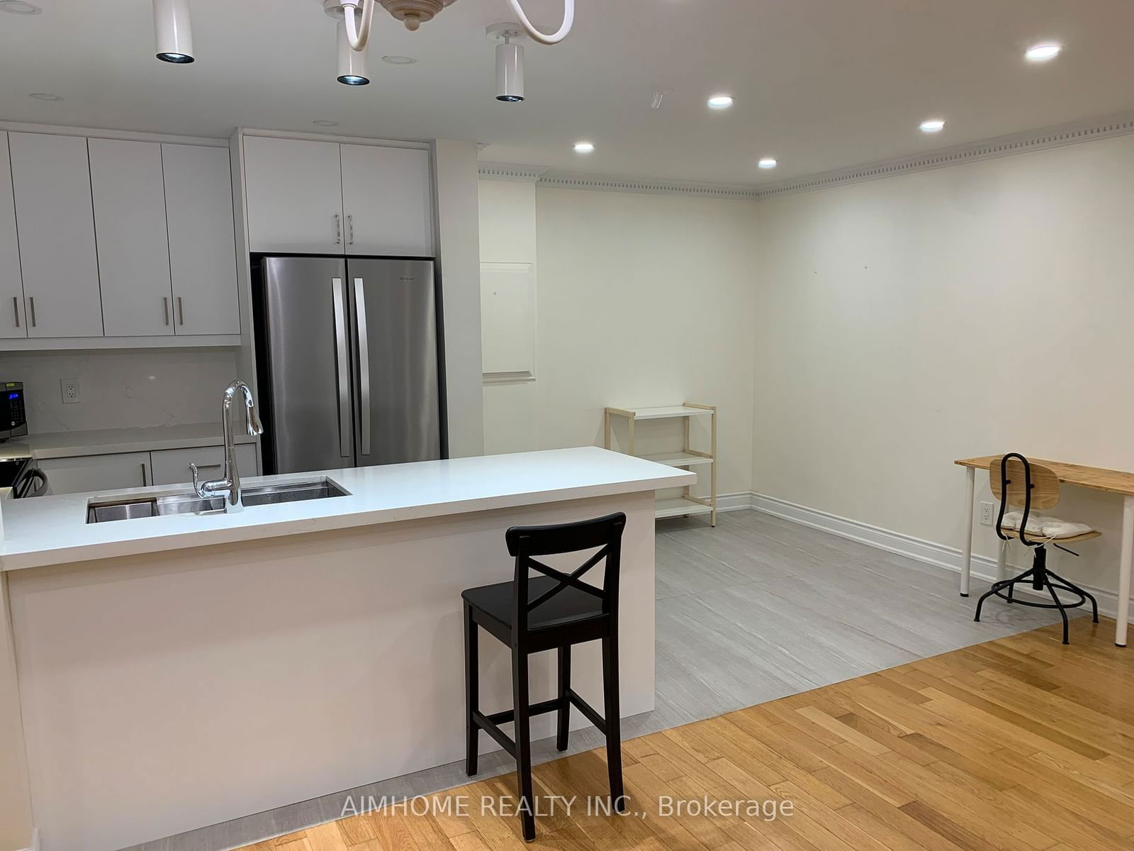 108 Finch Ave W, unit C17 for rent