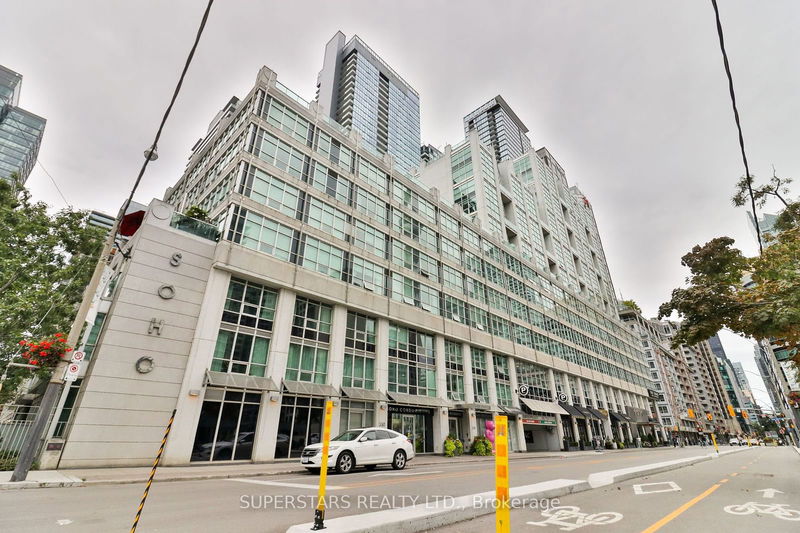 350 Wellington St W, unit M02 for sale