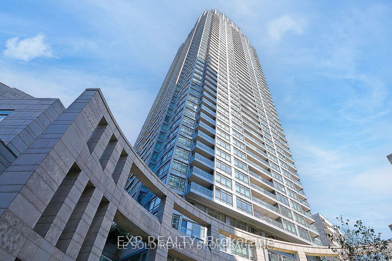 2191 Yonge St, unit 1502 Rm for rent