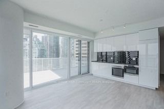 15 Queens Quay E, unit 1604 for rent