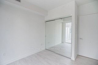 15 Queens Quay E, unit 1604 for rent