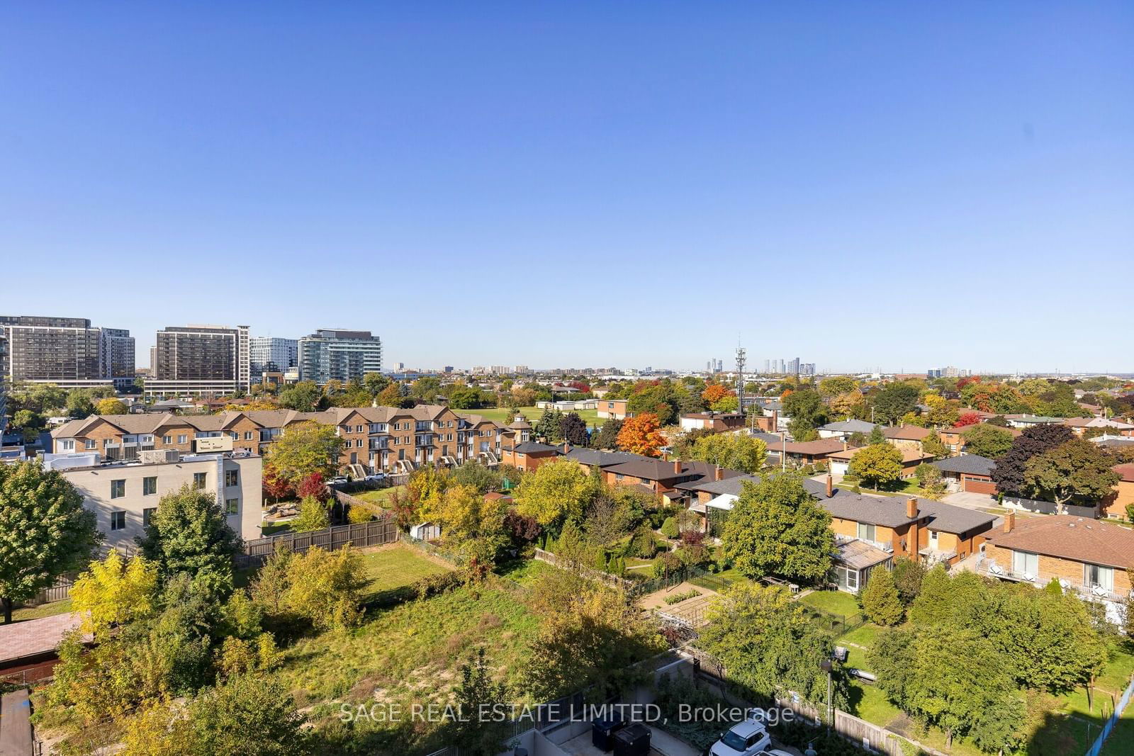 920 Sheppard Ave W, unit 801 for sale