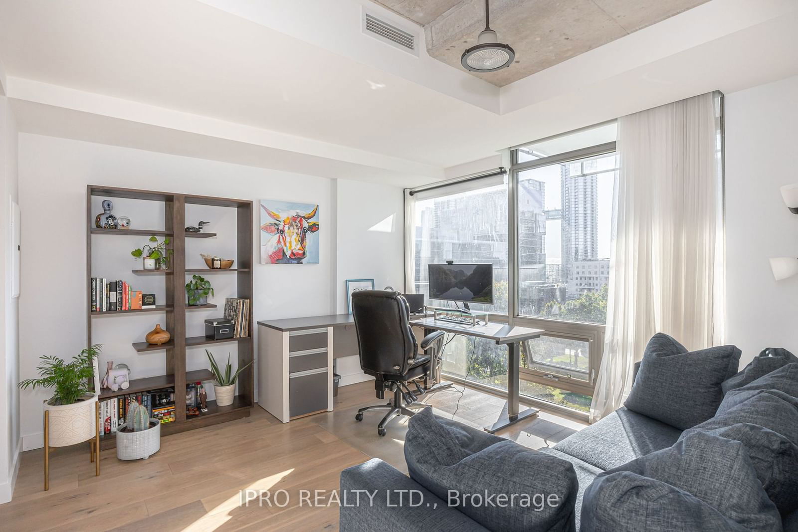 55 Stewart St, unit 927 for rent