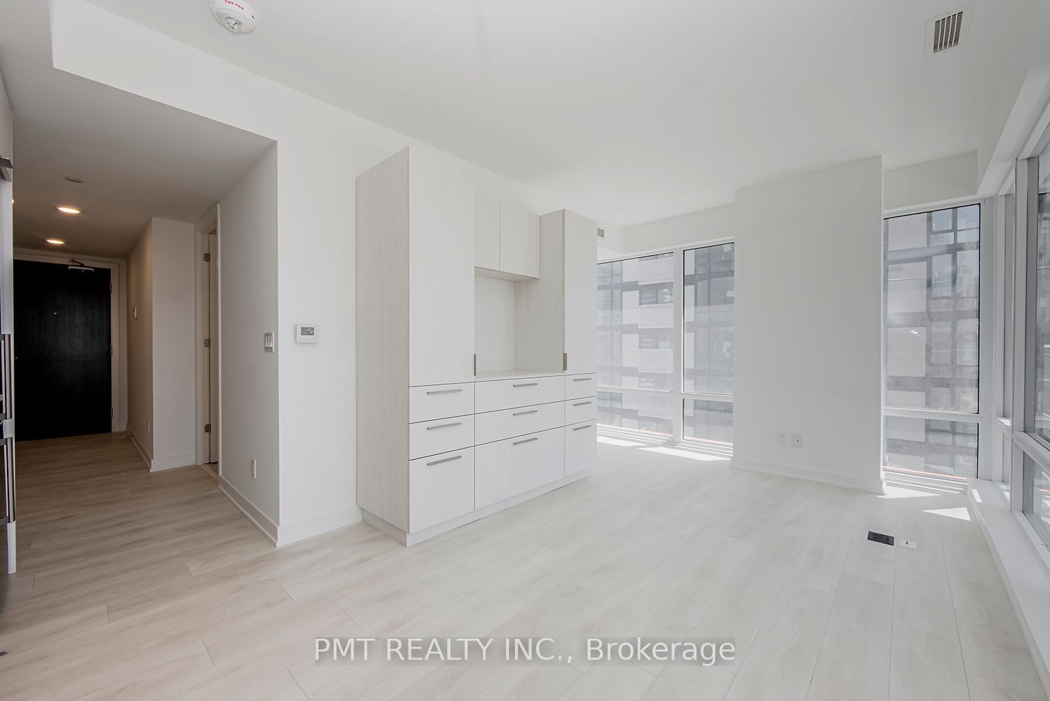 18 Maitland Terr, unit 1705 for rent