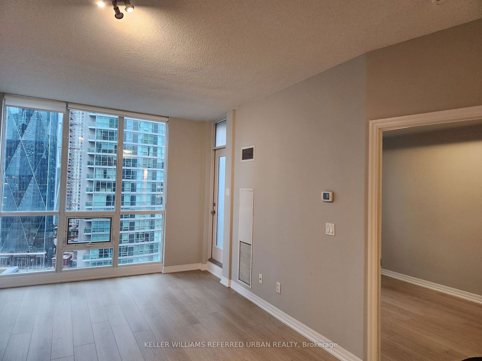 16 Yonge St, unit 2503 for rent