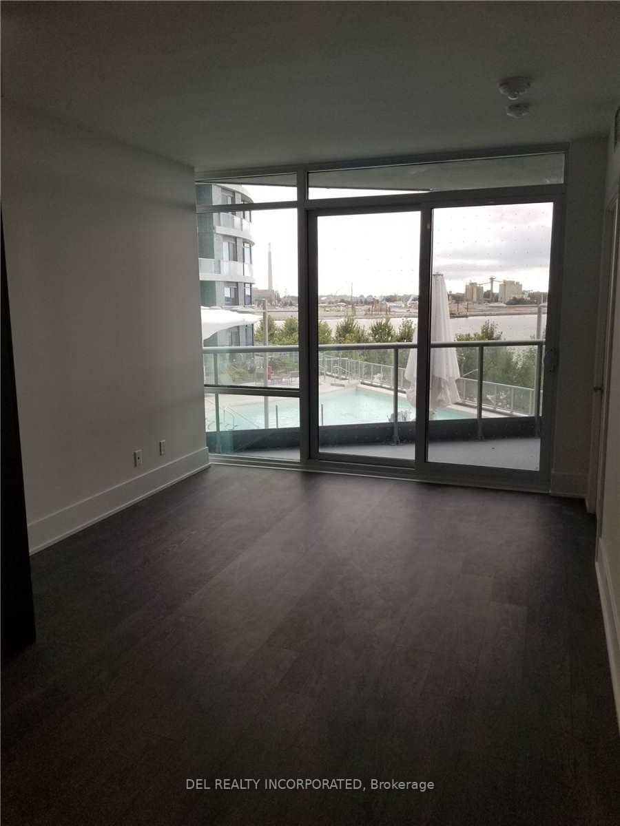 1 Edgewater Dr, unit 304 for rent