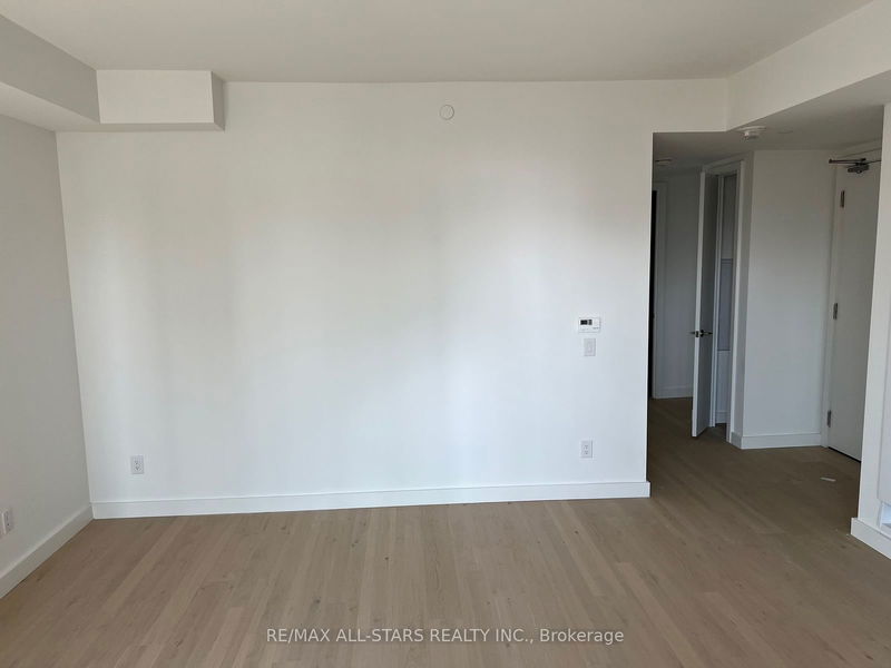 81 Wellesley St E, unit 1504 for rent