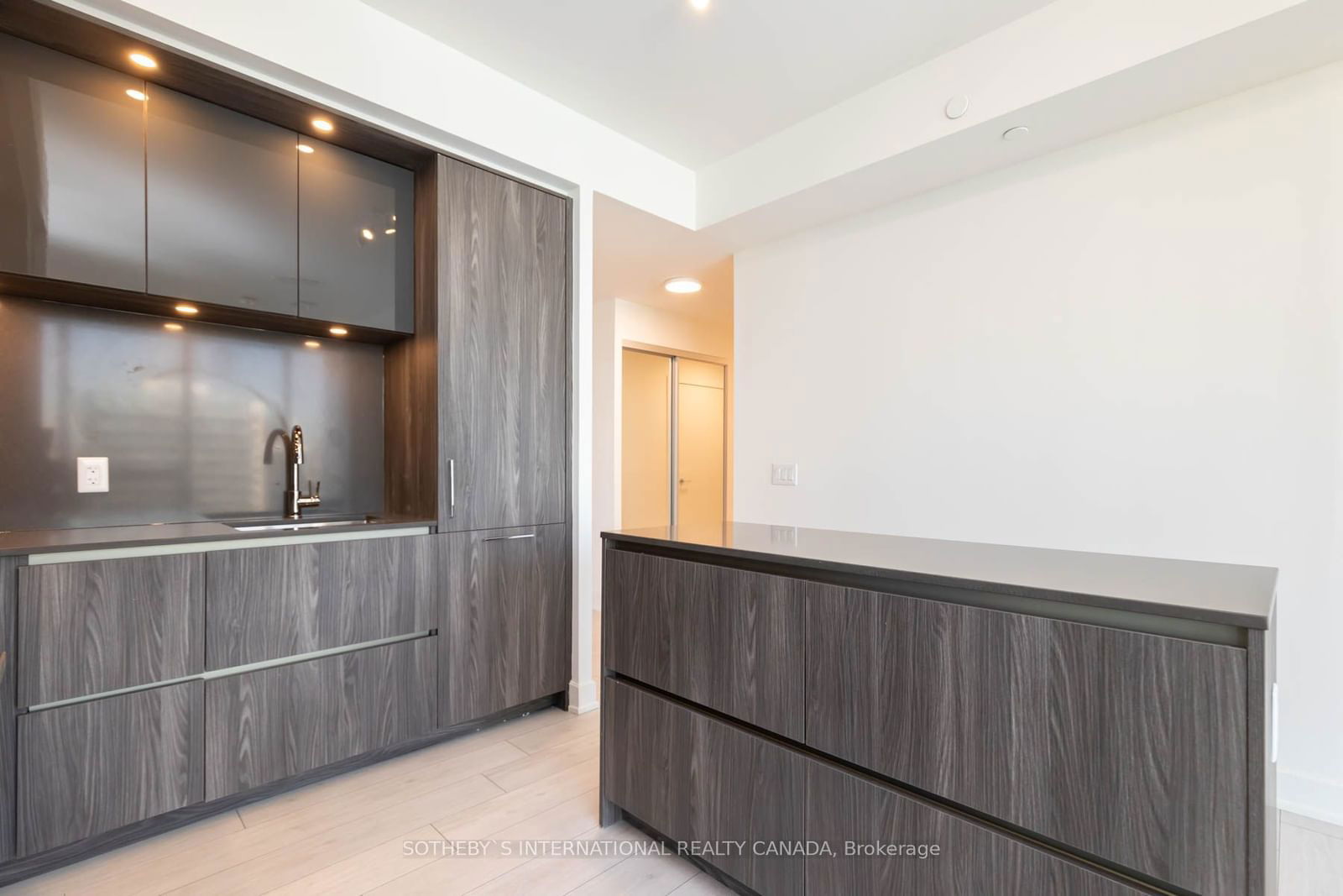 15 Mercer St, unit 3905 for rent