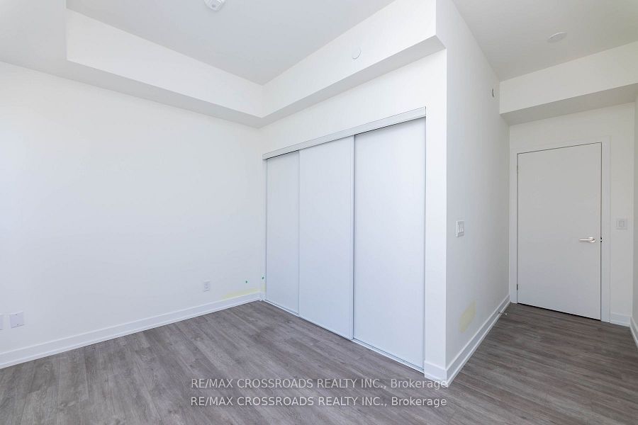 871 Sheppard Ave W, unit TH11 for rent