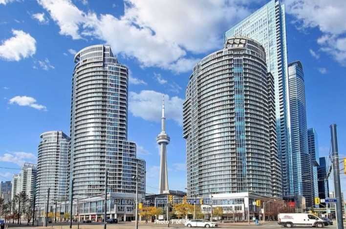 8 York St, unit 3308 for rent