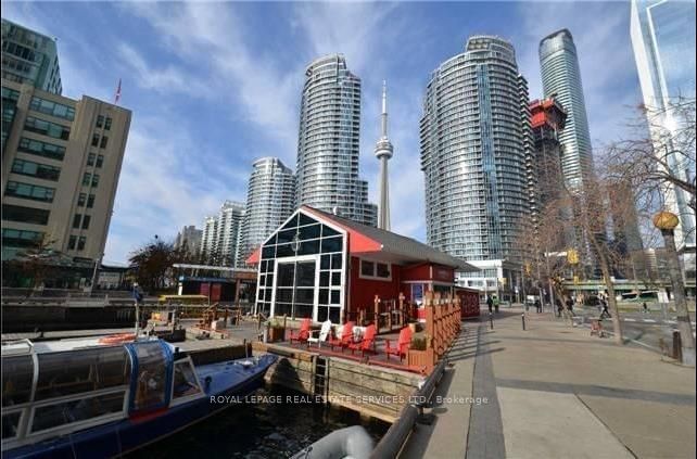 8 York St, unit 3308 for rent