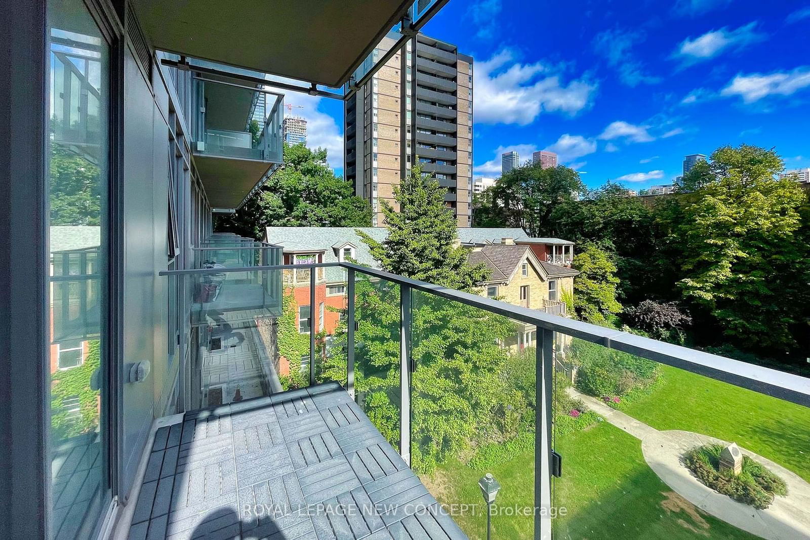 50 Wellesley St E, unit 508 for sale