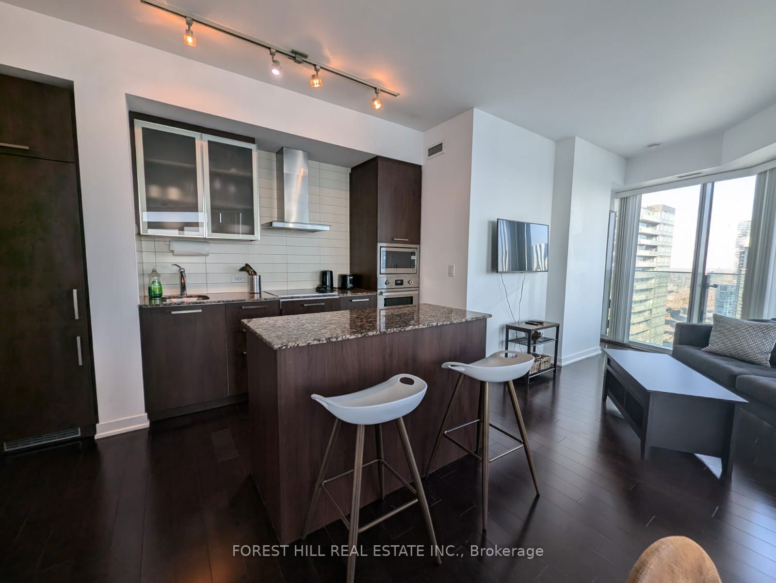 12 York St, unit 4502 for rent