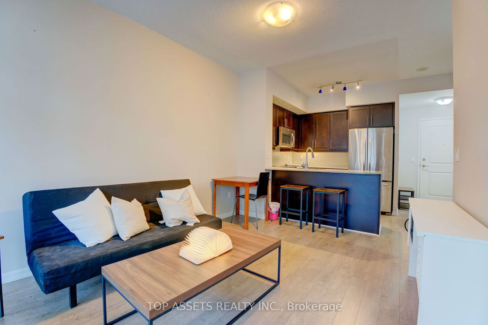 75 East Liberty St, unit 2008 for rent