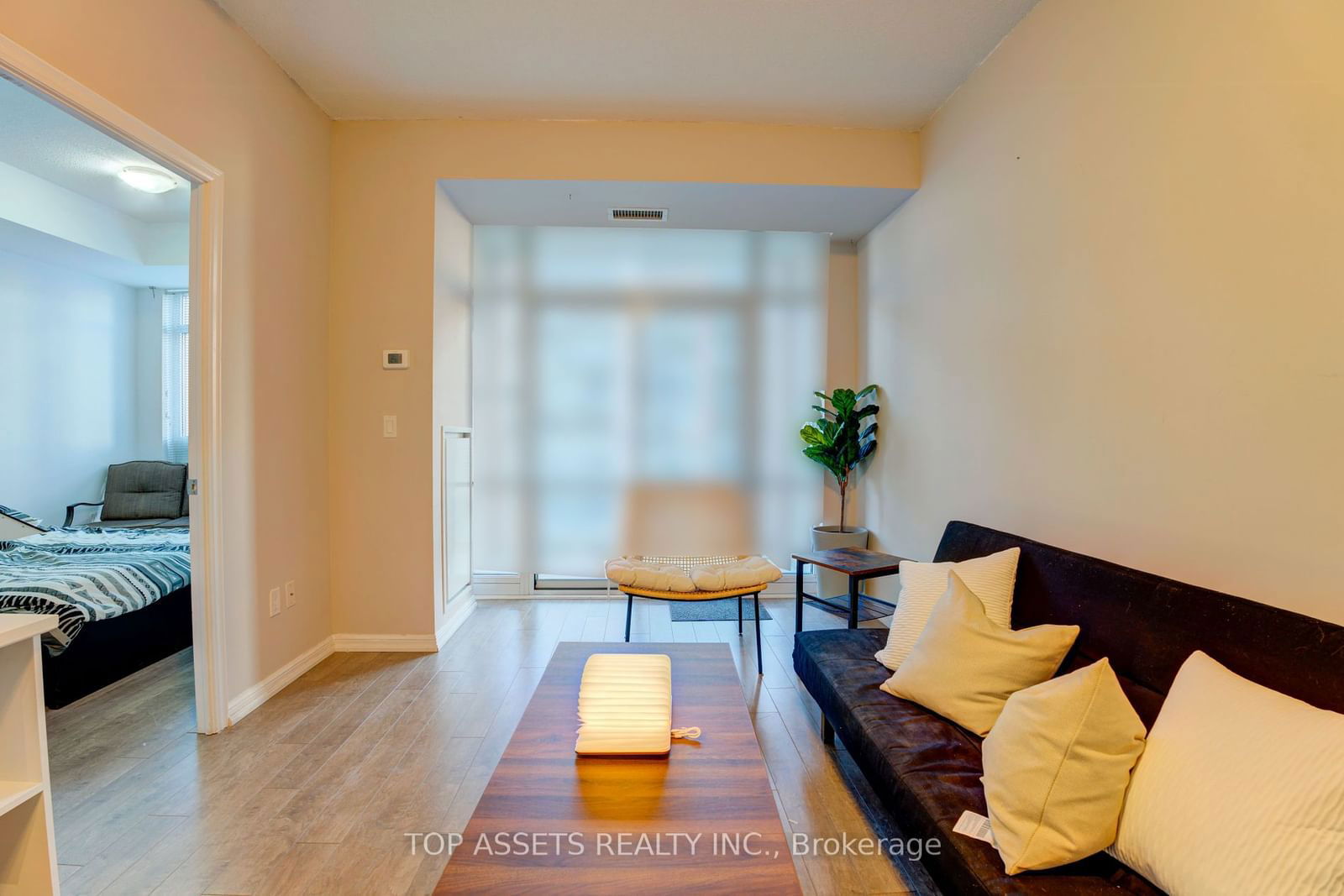 75 East Liberty St, unit 2008 for rent