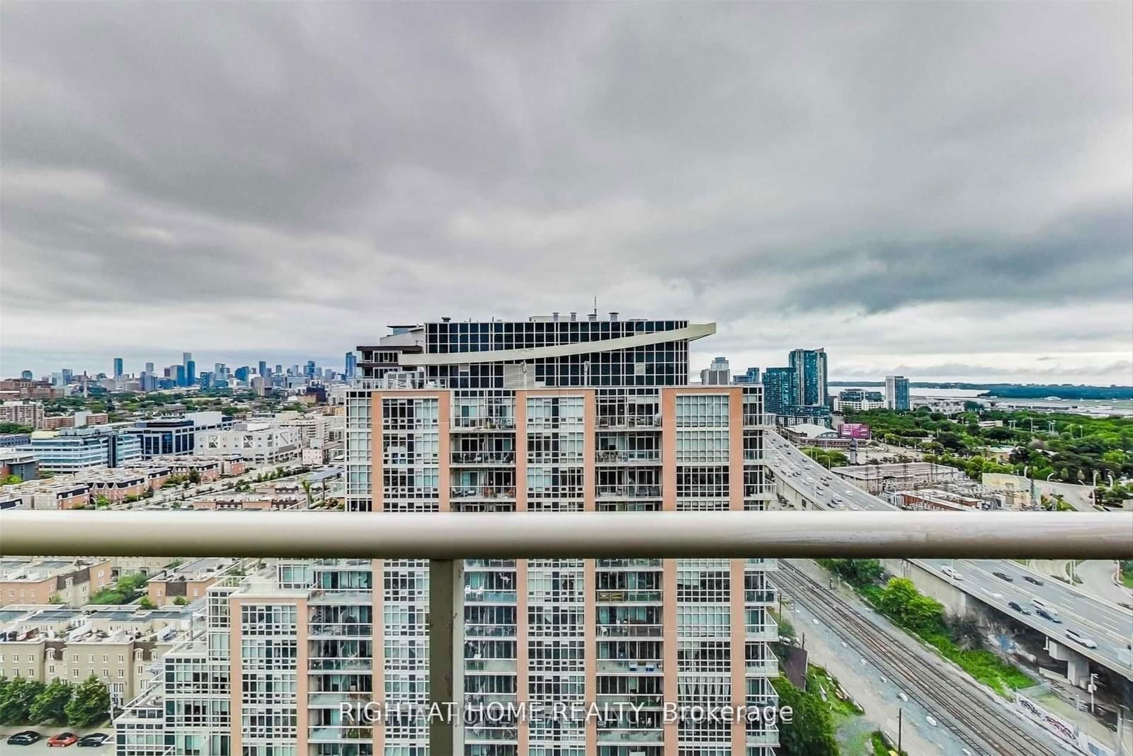 75 East Liberty St, unit 2401 for rent