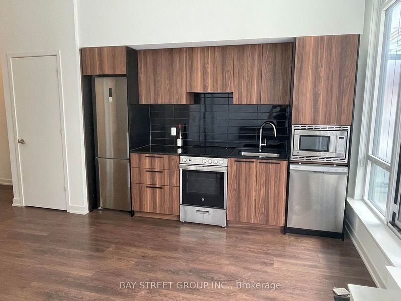 18 Maitland Terr N, unit 611 for rent