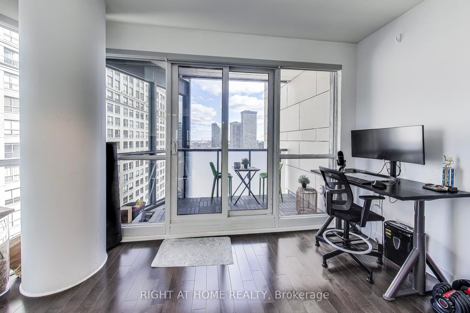 1 The Esplanade Dr, unit 2306 for sale