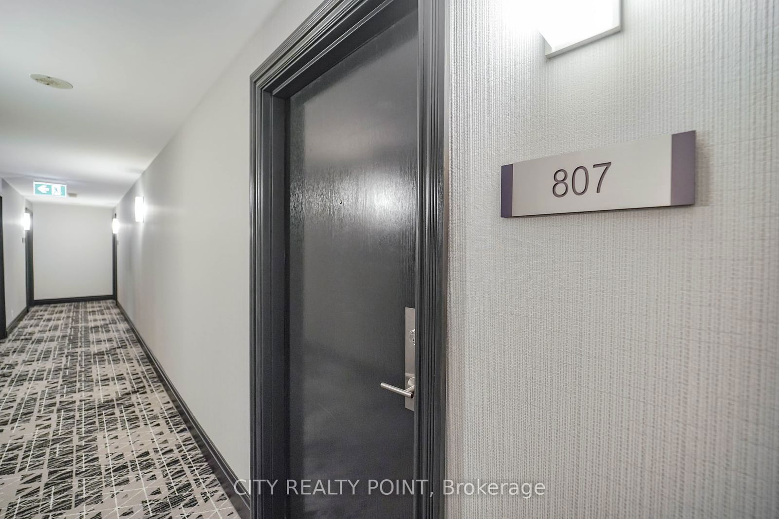 1720 Eglington Ave E, unit 807 for sale