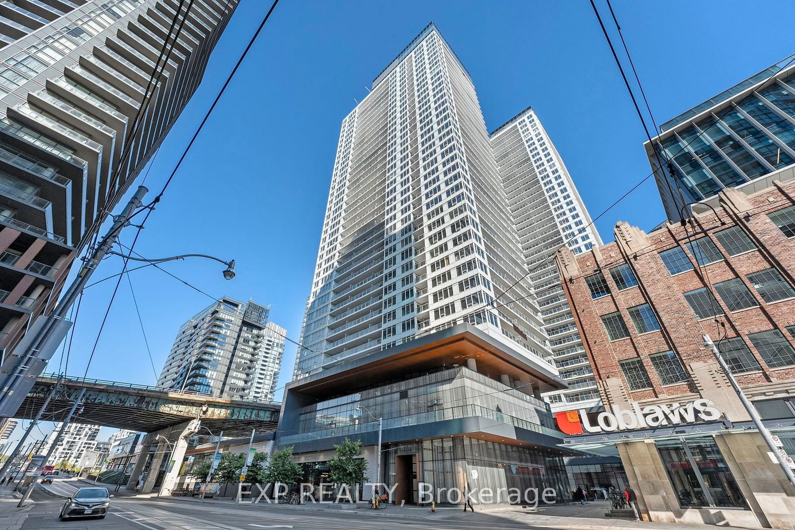 19 Bathurst St, unit 1115 for sale