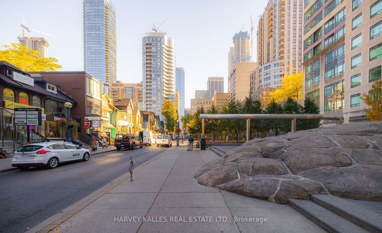 The Residences at 110, Downtown, Toronto