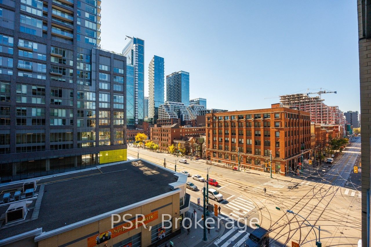 438 King St W, unit 612 for sale