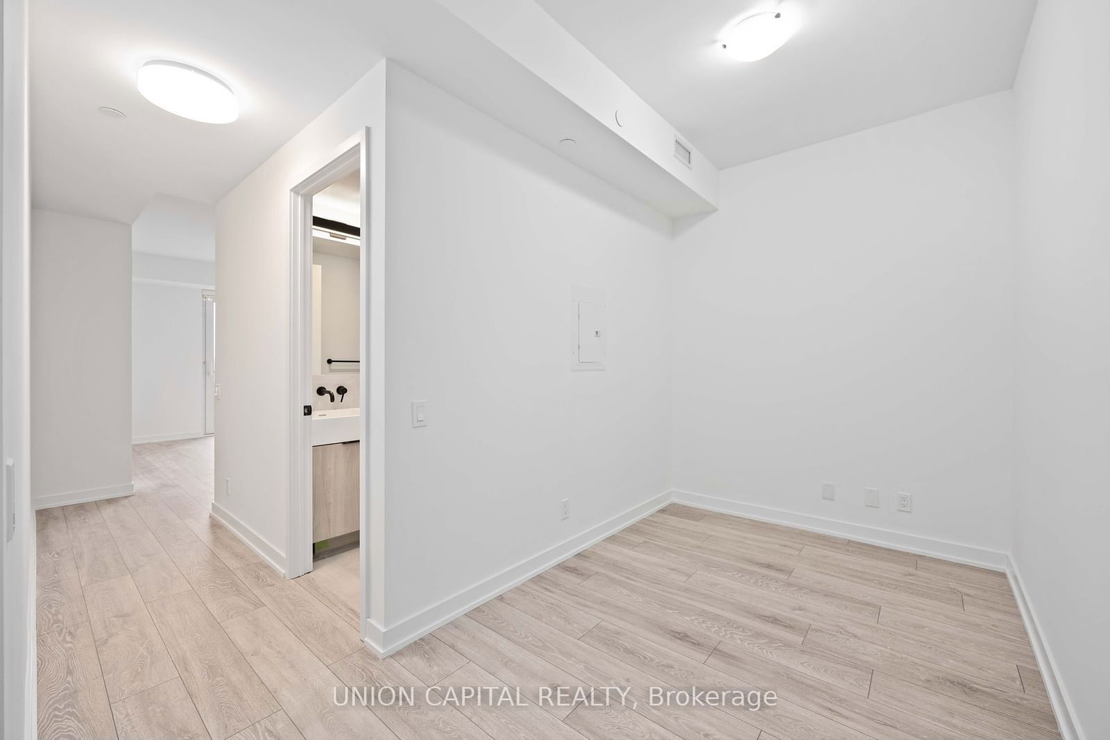 108 PETER St, unit 2615 for rent