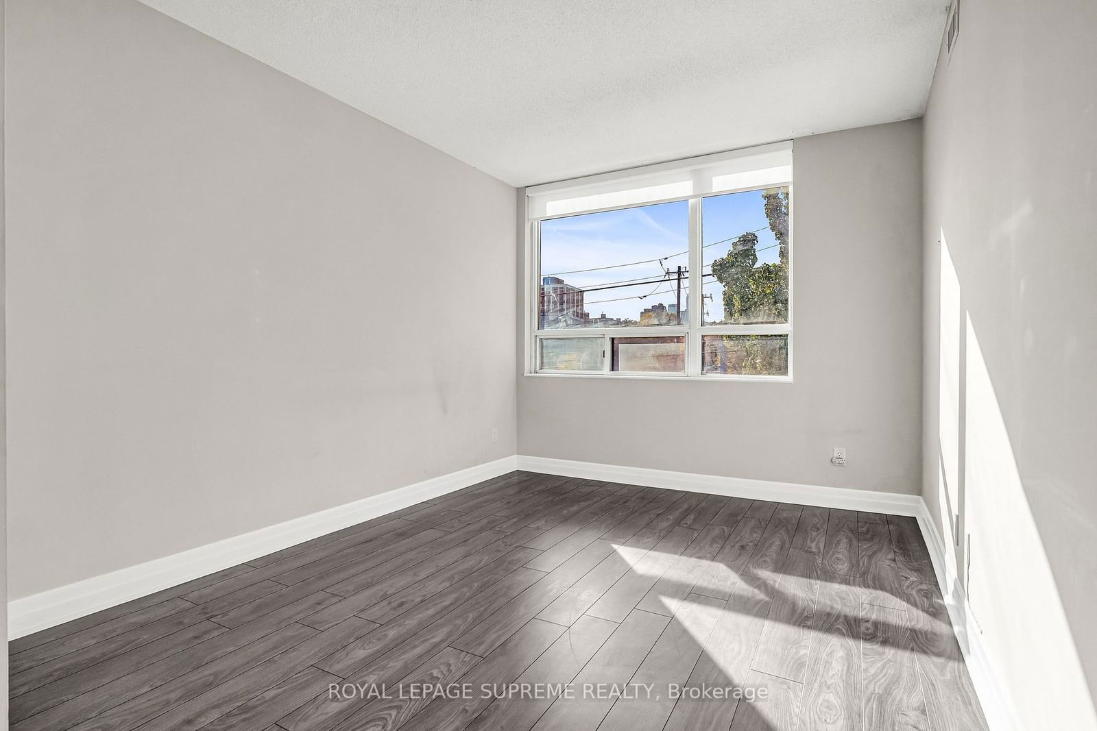 1801 Bayview Ave, unit 309 for sale