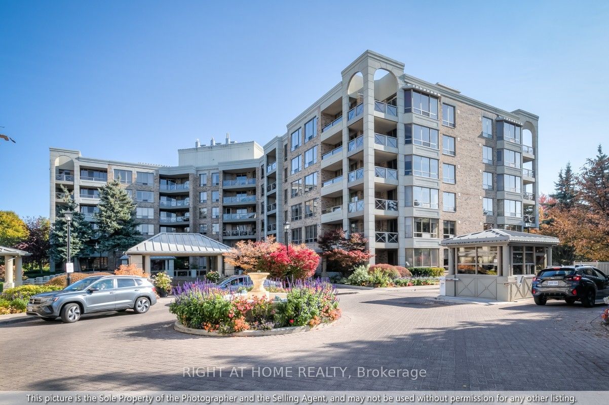 215 The Donway Way W, unit 514 for sale