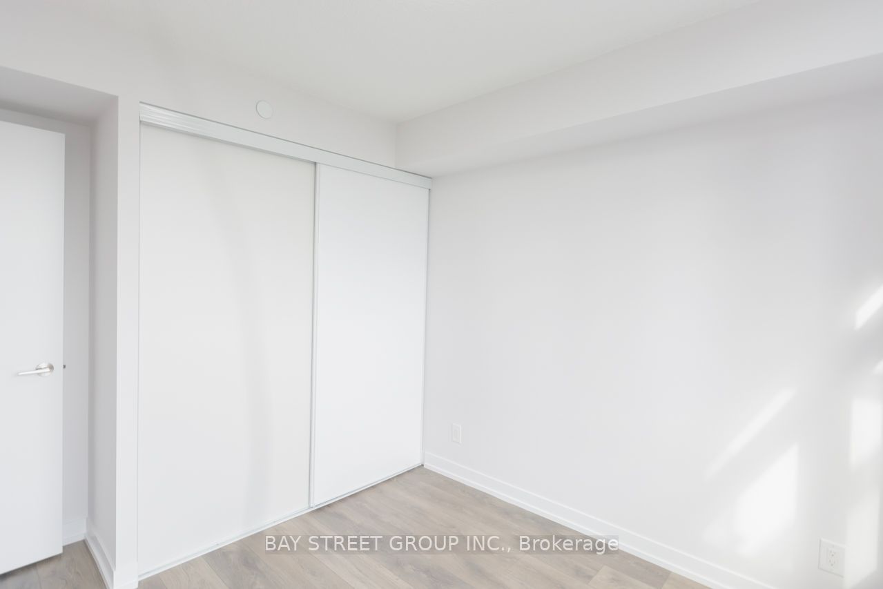 365 CHURCH St, unit 1706 for rent