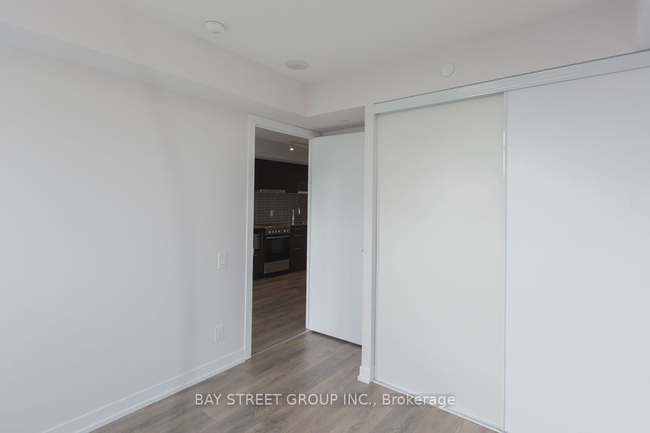 365 CHURCH St, unit 1706 for rent